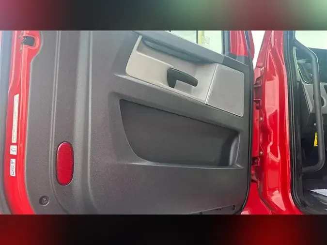 2022 FREIGHTLINER CA126