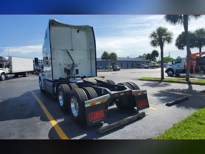 2022 Peterbilt 579