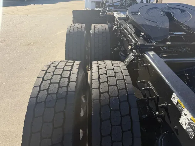 2020 Peterbilt 5672bfddfe08a17594a0046f6fdb44ba164