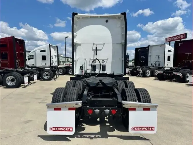 2025 Kenworth T680