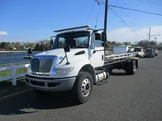 2019 INTERNATIONAL 4300
