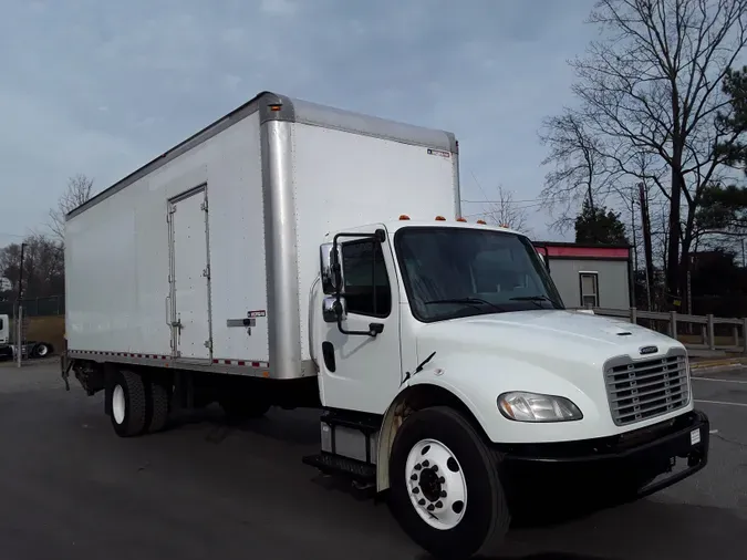 2018 FREIGHTLINER/MERCEDES M2 106