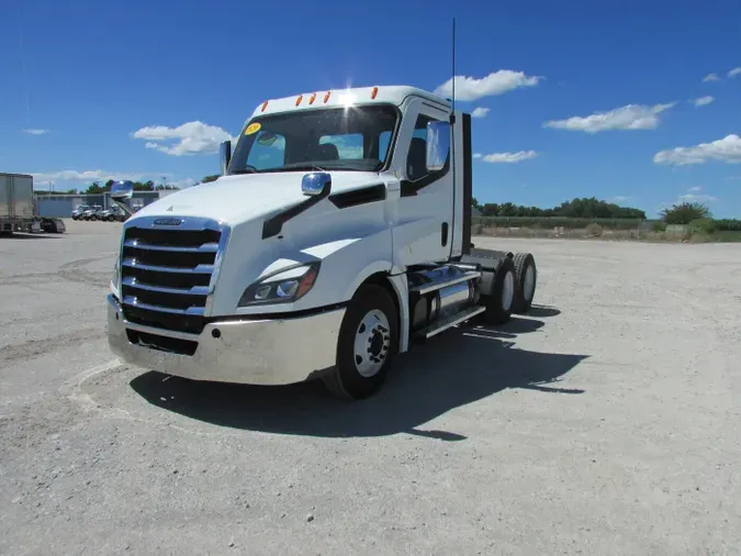 2020 Freightliner Cascadia
