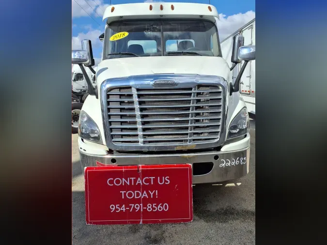 2018 FREIGHTLINER/MERCEDES CASCADIA 113