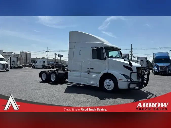 2020 VOLVO VNR640