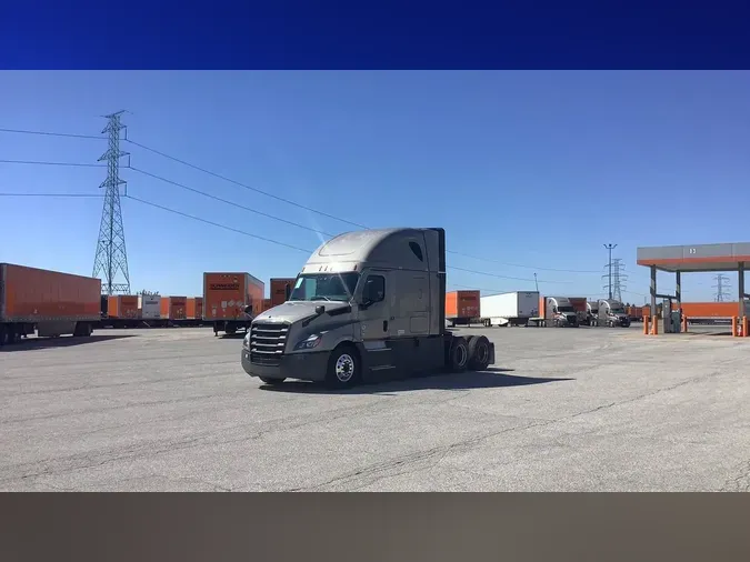 2025 Freightliner Cascadia 1262c155c33199de979f5afc77c9fd9cfd8