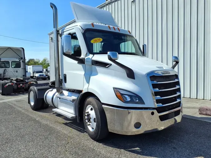 2020 FREIGHTLINER/MERCEDES NEW CASCADIA 1162c16692bd85754d01cd1302ffef95f80