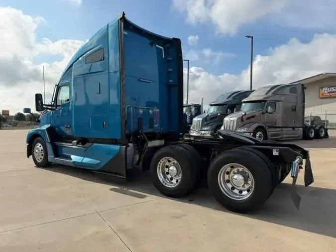 2023 Kenworth T680