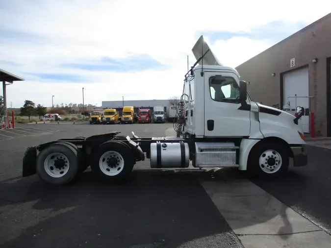 2019 FREIGHTLINER/MERCEDES NEW CASCADIA PX12664