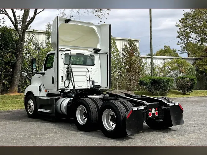 2021 INT LT625 6x42c1e17d345c736e3a1c2311dacbc7b8c