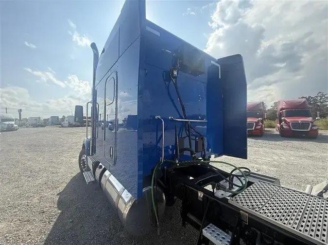 2022 PETERBILT 579