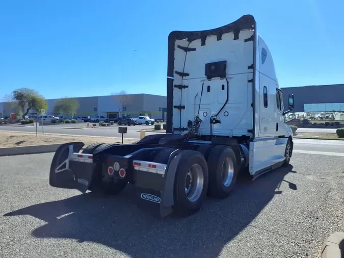 2022 FREIGHTLINER/MERCEDES NEW CASCADIA PX126642c24f0d25c46e3e90478117f7b2e04d6