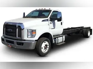 2022 Ford F-650