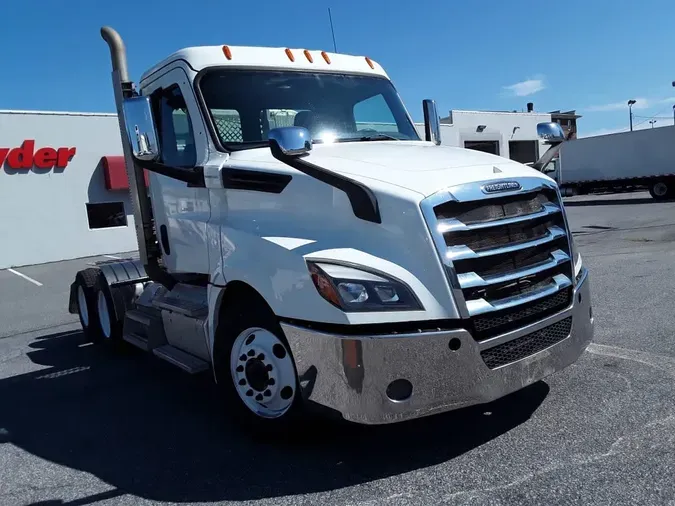 2019 FREIGHTLINER/MERCEDES NEW CASCADIA PX126642c280e57390ce41cf1cd8f6c3ec35a05