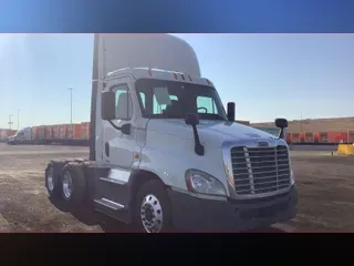 2015 Freightliner Cascadia