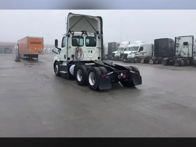 2019 Freightliner Cascadia