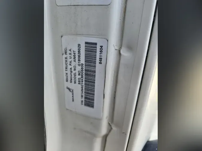 2019 MACK Anthem