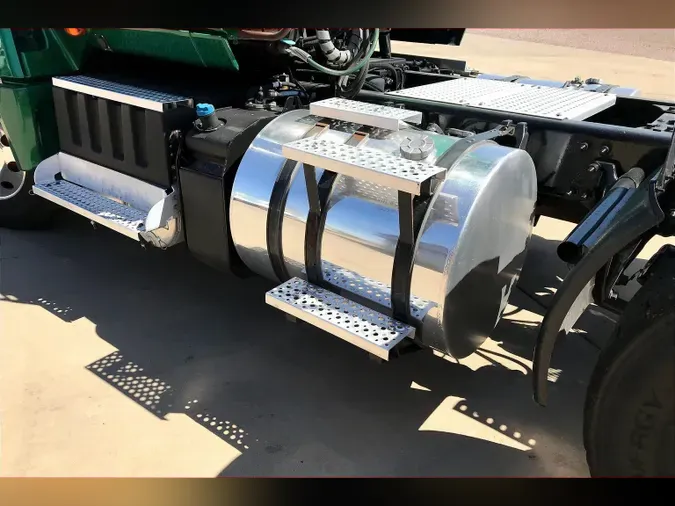 2020 INT LT625 6x4