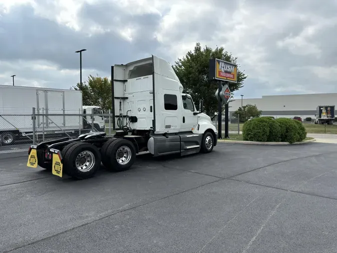 2019 International LT625