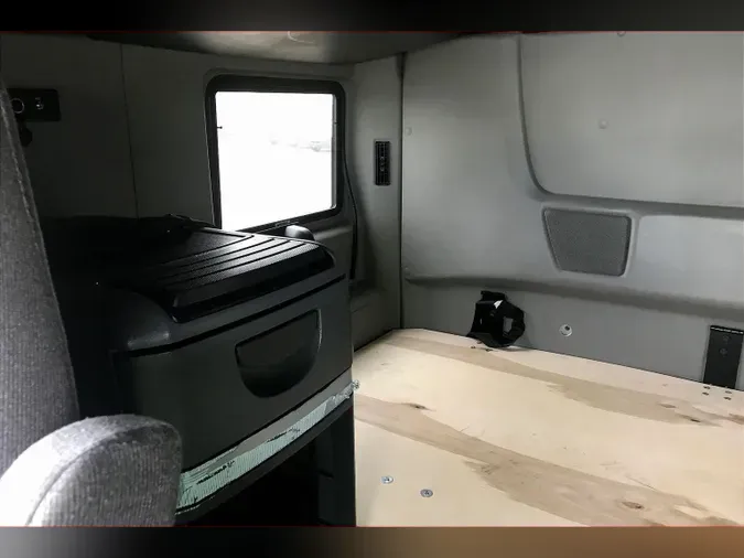 2021 INT LT625 6x42c3001181ac4f7a86409896f7fc976b2