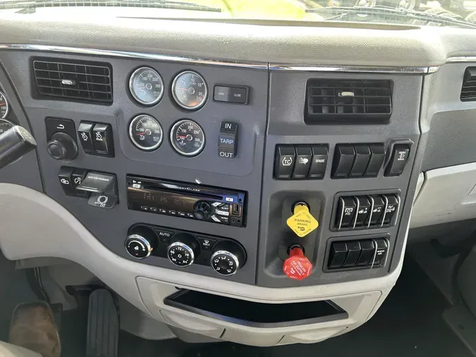 2020 Peterbilt 579
