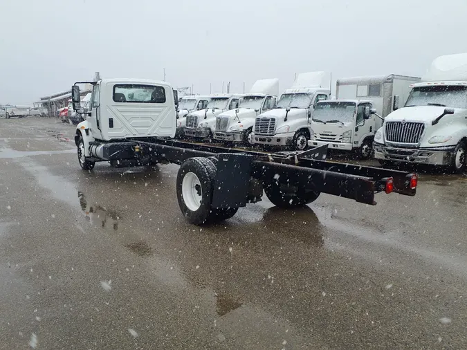 2019 NAVISTAR INTERNATIONAL 4300