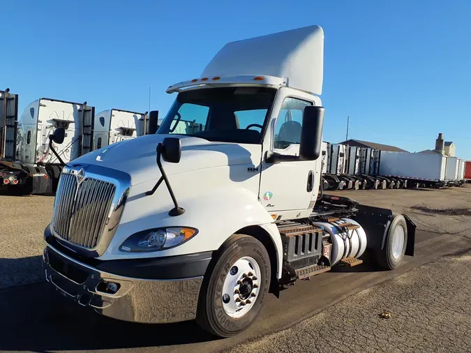 2019 NAVISTAR INTERNATIONAL RH613 DAYCAB S/A2c31f76bbbad010aadb7c09cecf4cbe9