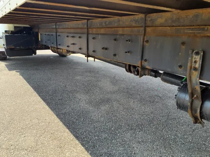 2018 FREIGHTLINER M2 106