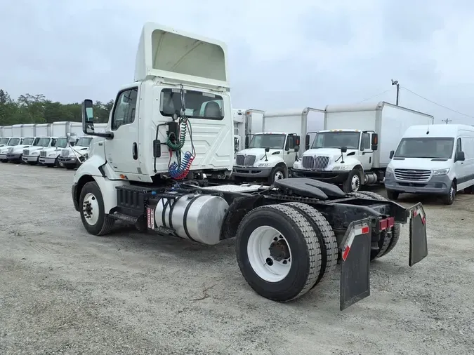 2020 NAVISTAR INTERNATIONAL RH613 DAYCAB S/A