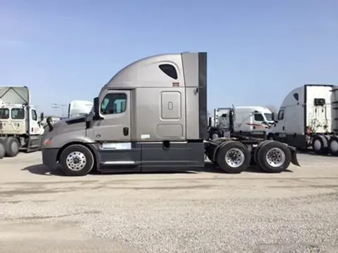 2024 Freightliner Cascadia