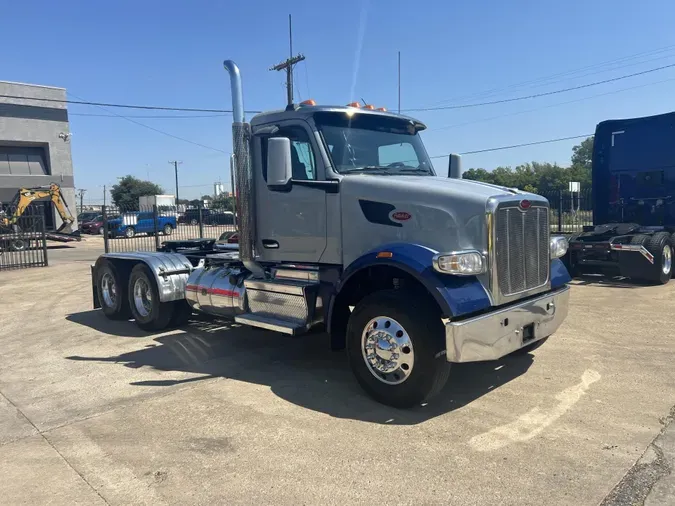 2023 Peterbilt 567