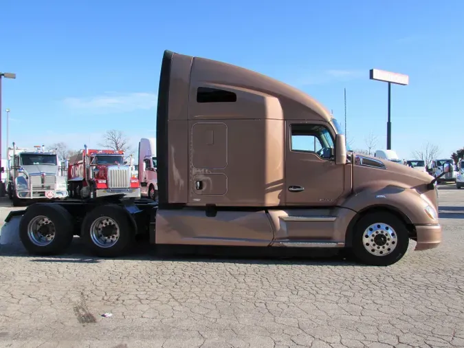 2020 Kenworth T680