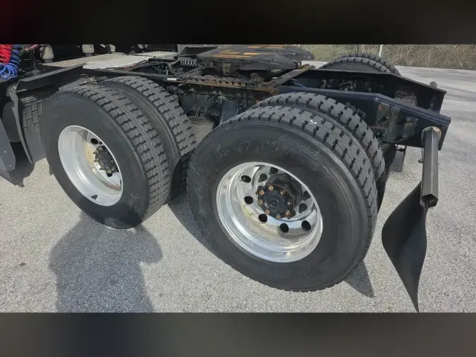 2022 Freightliner Cascadia 126