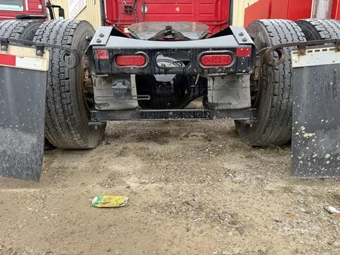 2020 VOLVO VNR64T300