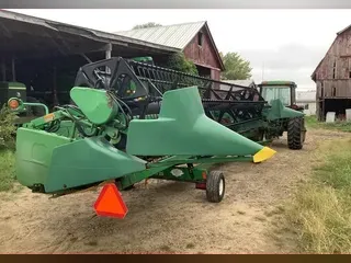 1998 John Deere 925F