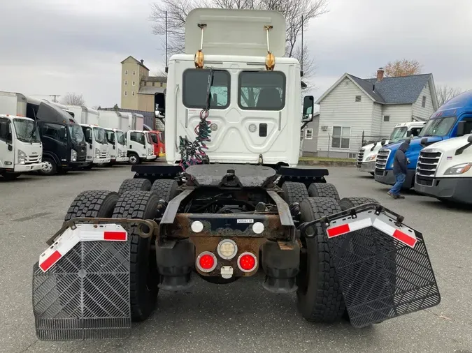 2015 FREIGHTLINER/MERCEDES CASCADIA 1252c43b5906b74079d87304949b7e8d8d9