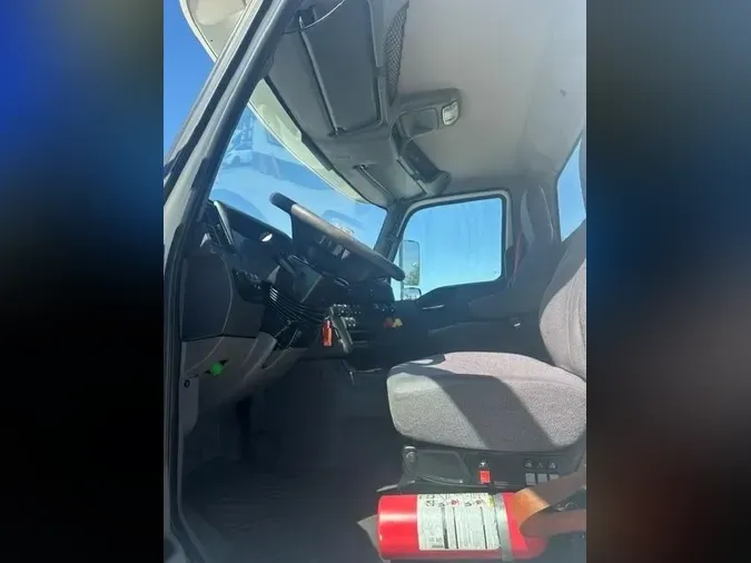 2018 International LT625