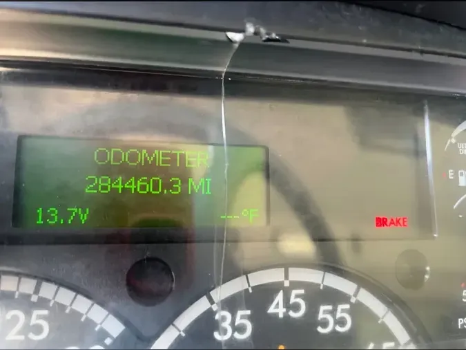 2021 FREIGHTLINER/MERCEDES M2 106
