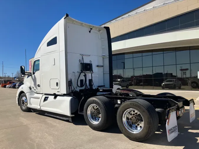 2020 Kenworth T680