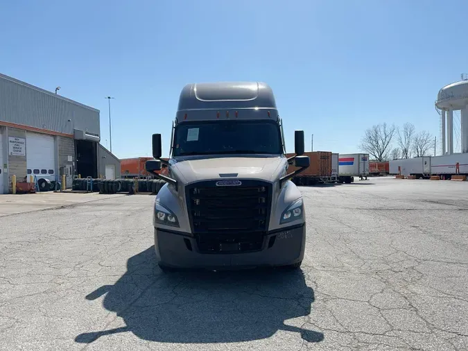 2023 Freightliner Cascadia