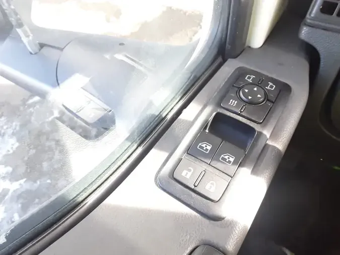 2020 NAVISTAR INTERNATIONAL LT625 DAYCAB T/A2c4fe0b5938630265de4ee64e1abf267