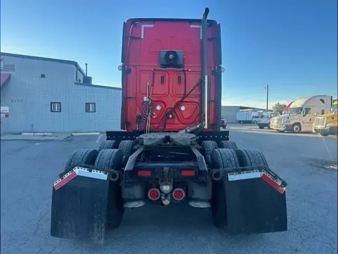 2019 FREIGHTLINER/MERCEDES CASCADIA 125