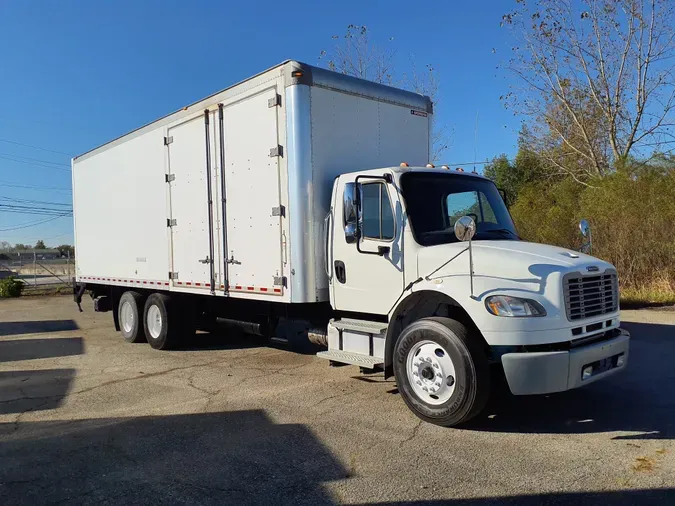 2018 FREIGHTLINER/MERCEDES M2 106