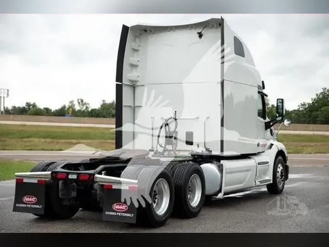 2022 PETERBILT 579