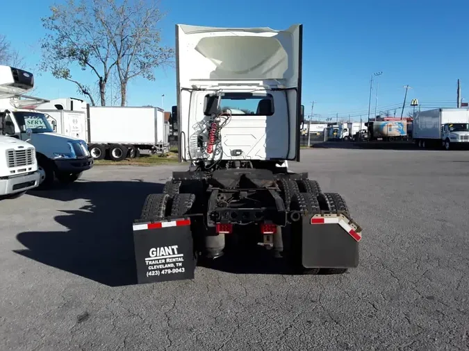 2020 NAVISTAR INTERNATIONAL LT625 DAYCAB T/A2c59c07e190abdba25d80e729895c000