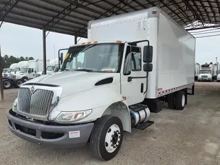 2019 NAVISTAR INTERNATIONAL 4300 LP