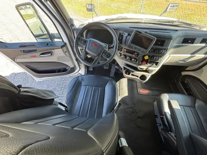 2023 Peterbilt 5792c631fcb744aa6cac00662fdade5fdba