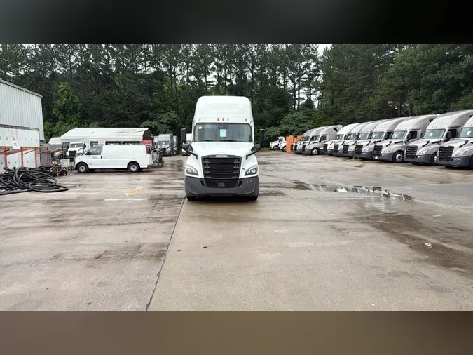 2021 Freightliner Cascadia