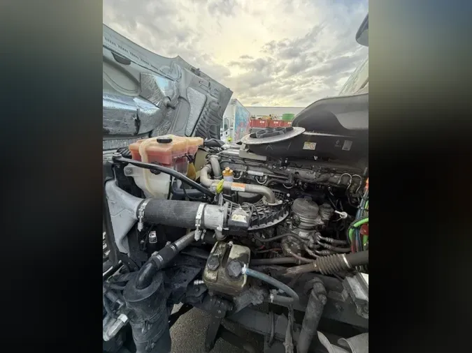 2019 FREIGHTLINER CASCADIA 125