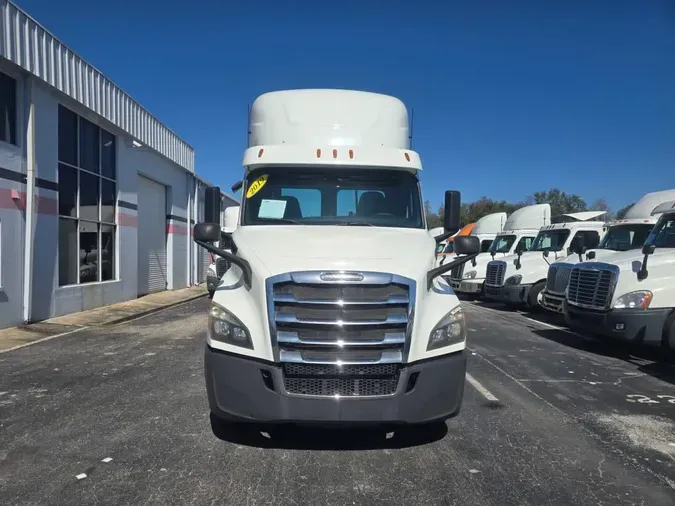 2019 FREIGHTLINER/MERCEDES NEW CASCADIA 116